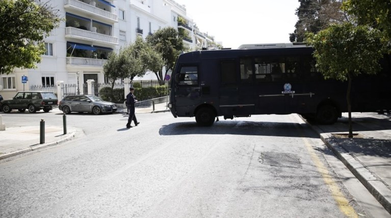 Νέο "ντου" Ρουβίκωνα στο Συμβούλιο της Επικρατείας