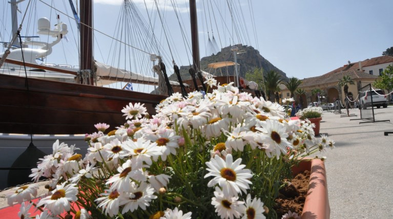 Πρωτομαγιά με καλό καιρό - Πού θα σημειωθούν τοπικές βροχές