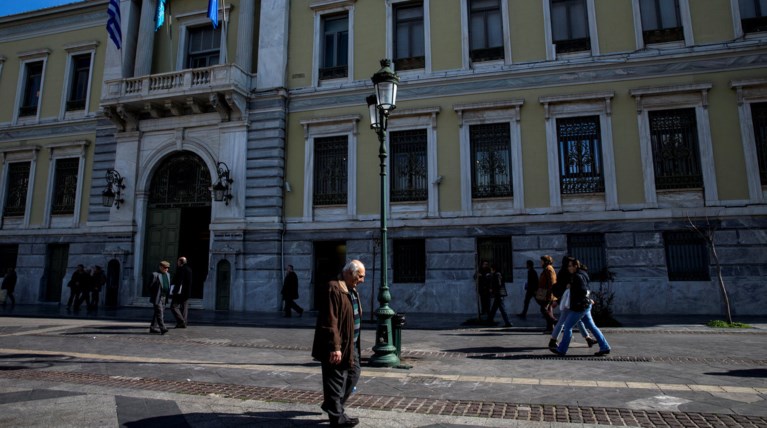 Στο 2% «κατεβάζει» την πρόβλεψη για την ανάπτυξη του 2017 η Κομισιόν