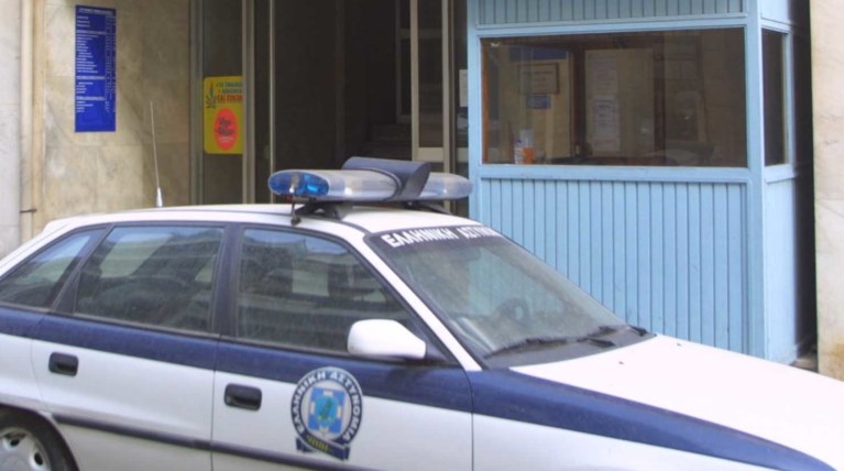 Διοικητής Α.Τ έπαιρνε ...μηνιάτικο από ιδιοκτήτη πάρκινγκ