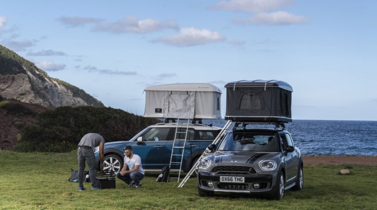 Κάνε Glamping με το νέο Mini Countryman και τη μαγική «μπαγκαζιέρα»