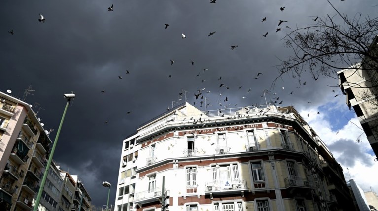 Επιδείνωση του καιρού με καταιγίδες και χαλάζι