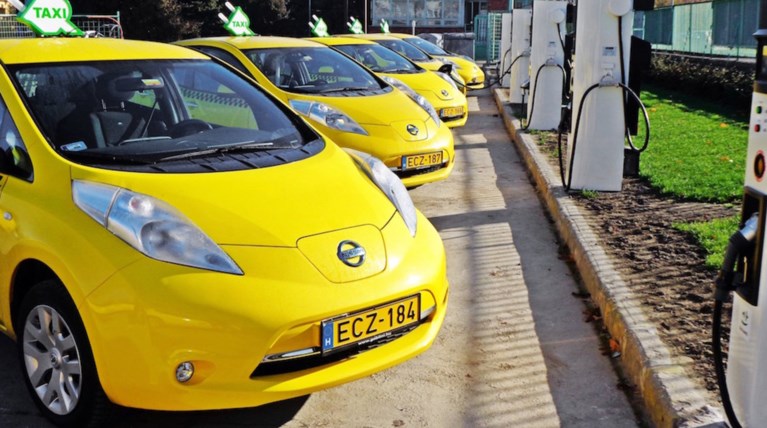 Παγκόσμιο "πράσινο" TAXI έχει γίνει το ηλεκτρικό Nissan Leaf