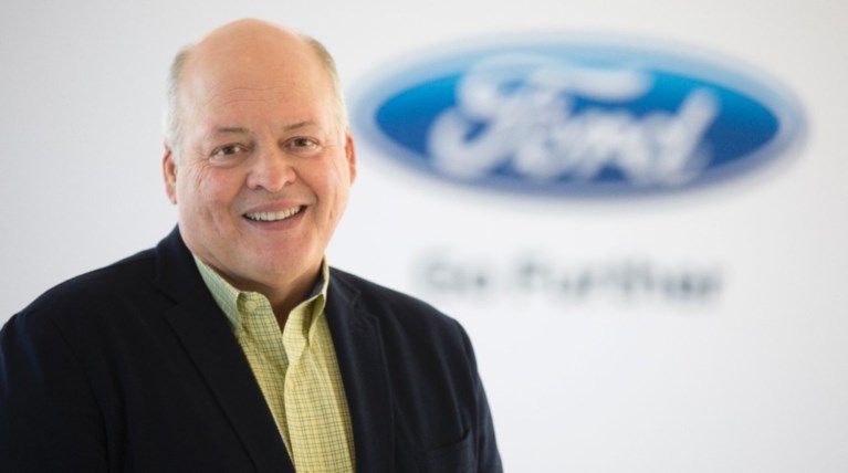 Ο Jim Hackett είναι ο νέος Πρόεδρος και CEO της Ford μετά τον Mark Fields