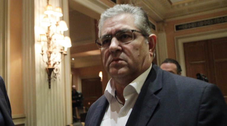 Πέθανε η μητέρα του γγ του ΚΚΕ Δ. Κουτσούμπα