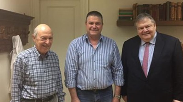 Συνάντηση του Κώστα Σημίτη με τον Ευάγγελο Βενιζέλο - Εικόνα