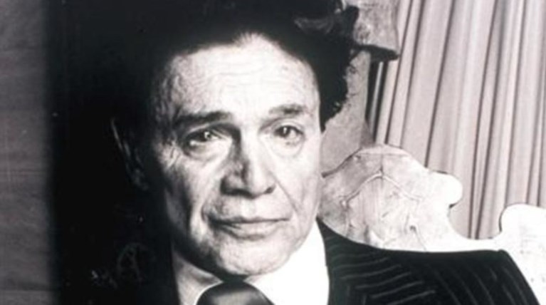 Η δημοπρασία της συλλογής Ιόλα από τον οίκο Sotheby's