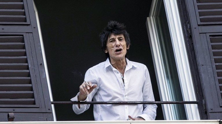 Στο χειρουργείο ο κιθαρίστας των Rolling Stones