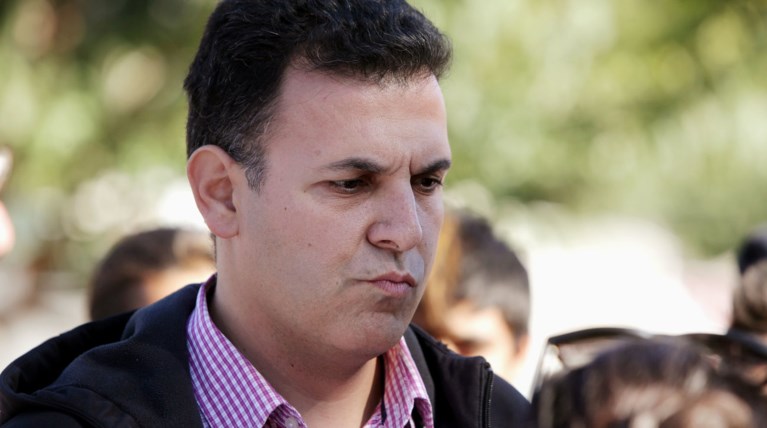 Τα "μαζεύει" ο Καραμέρος: Παρερμηνεύθηκαν όσα είπα για το θάνατο Μητσοτάκη