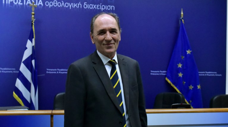 Αισιόδοξος ο Γ. Σταθάκης για την πώληση μονάδων της ΔΕΗ