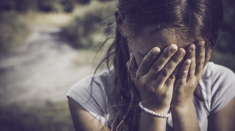 Παππούς κατηγορείται ότι ασελγούσε στην εγγονή του