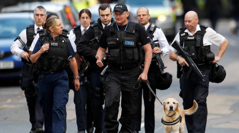 Δύο νέες επιχειρήσεις της βρετανικής αστυνομίας - συλλήψεις