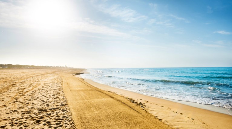 Ζέστη με τον υδράργυρο στους 30 βαθμούς