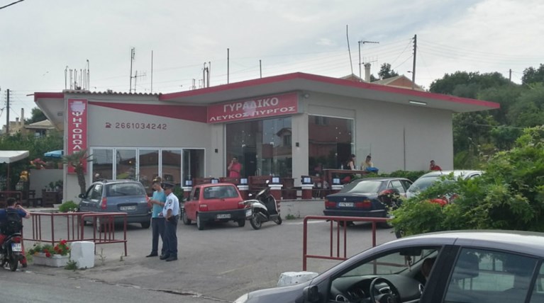 Κέρκυρα: Δολοφόνησε με μαχαίρι τον εραστή της γυναίκας του