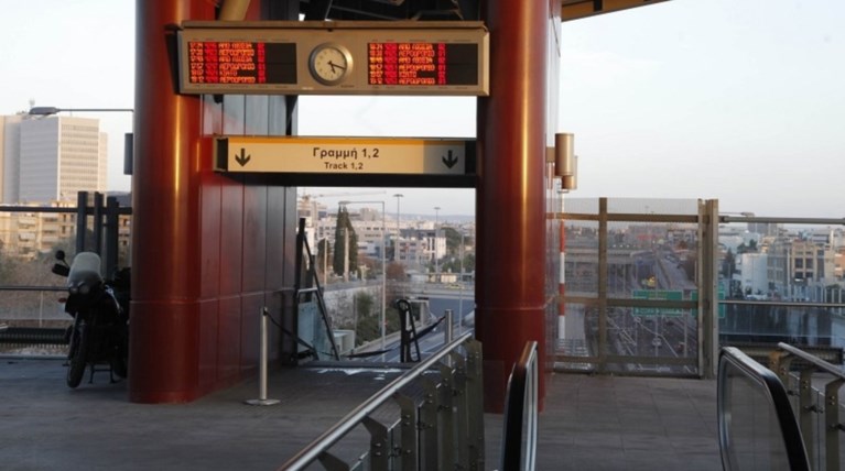 Στάση εργασίας σε προαστιακό, την Τρίτη σε τρόλεϊ & λεωφορεία