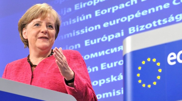 Η Μέρκελ ελπίζει σε συμφωνία για την...καταβολή της δόσης