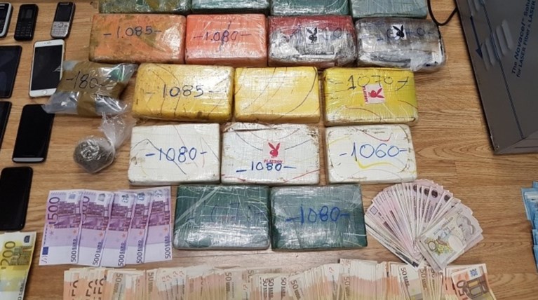 Προφυλακιστέοι πέντε κατηγορούμενοι για το κύκλωμα κοκαΐνης