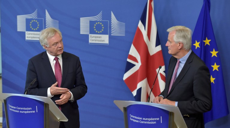 Brexit: Πρώτα τα δικαιώματα των πολιτών και μετά ο λογαριασμός