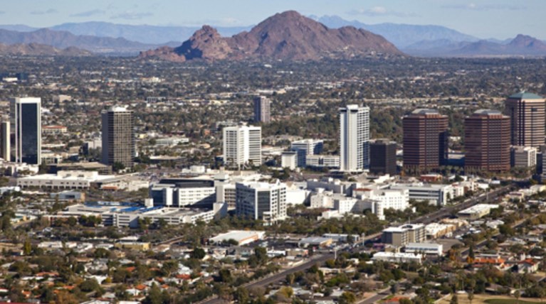 Σε "κλίβανο" το Φίνιξ της Αριζόνα - Σφοδρός καύσωνας με 49ο C