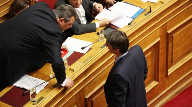 Στο τραπέζι πρόταση μομφής κατά του Καμμένου -Τα σχέδια της ΝΔ