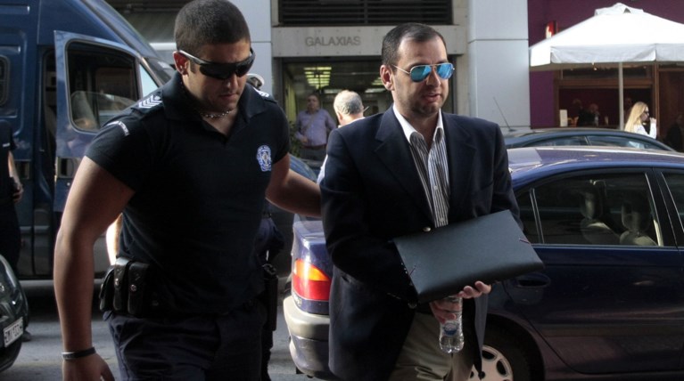 Στη Βουλή οι δικογραφίες με τις καταγγελίες Μαρινάκη-ισοβίτη