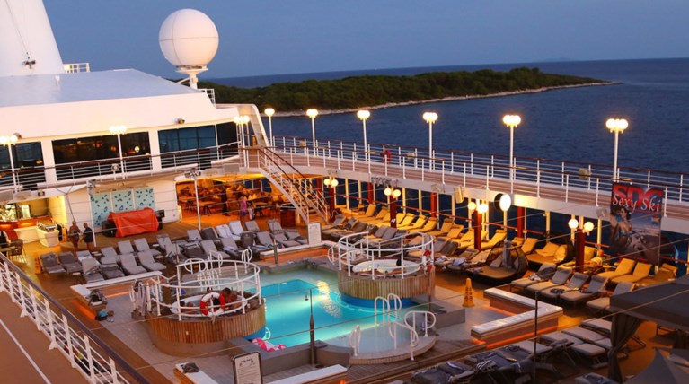 Σεξ με ανταλλαγή συντρόφων 8 ημέρες στο Αιγαίο σε υπερπολυτελές σκάφος