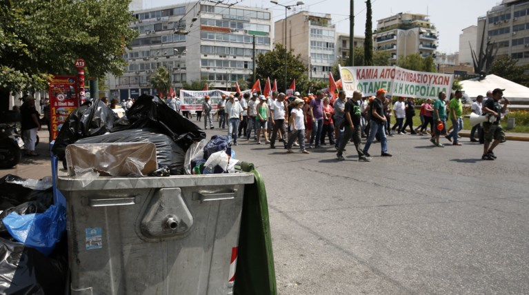 Τέλος στην απεργία της ΠΟΕ ΟΤΑ - Ξεκινά η αποκομιδή των σκουπιδιών