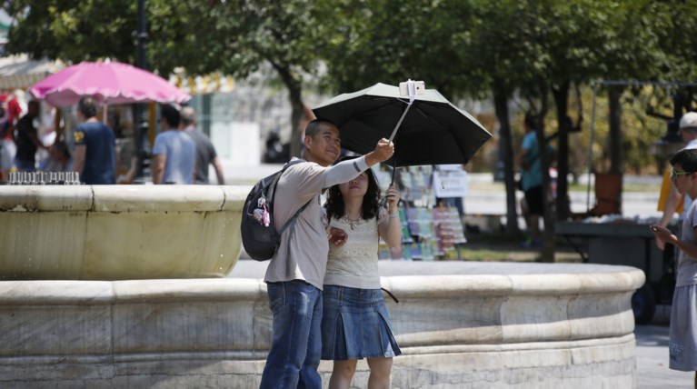 "Κάηκε" η Ελλάδα, στους 42.7 έφτασε η θερμοκρασία στη Λάρισα