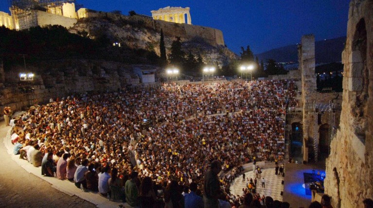 Στάση εργασίας στο φεστιβάλ Αθηνών και ευχαριστίες στους καλλιτέχνες