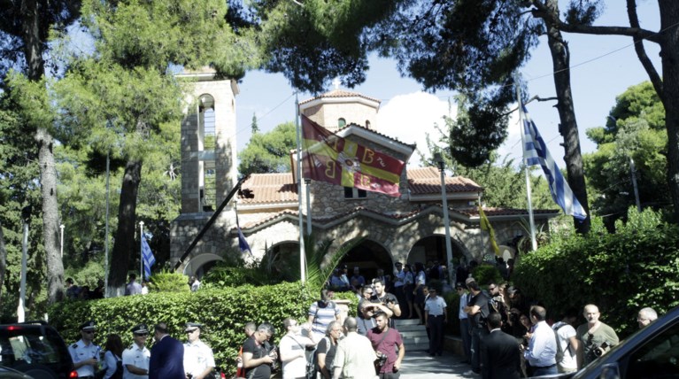 Το τελευταίο αντίο στον Μίνωα Κυριακού - φωτό