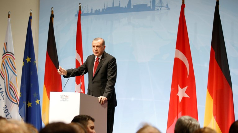 Ερντογάν σε ΕΕ: «Ας μην μας δεχτείτε ποτέ αλλά μη σπαταλάτε τον χρόνο μας»