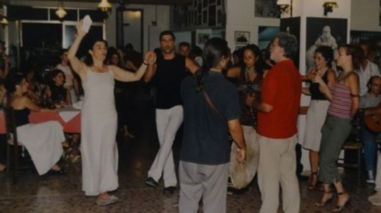 Η Κονιόρδου θέλει να κηρύξει διατηρητέες και... τις ταβέρνες