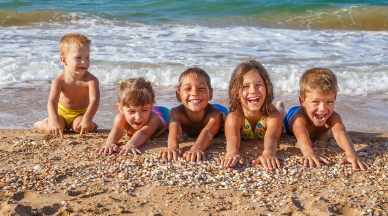 Διακοπές με τα παιδιά: Τι πρέπει να προσέχουν οι γονείς