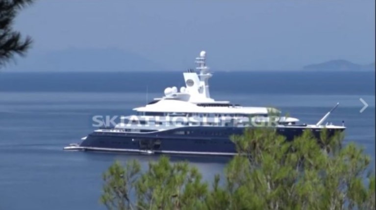 «Απόβαση» της βασιλικής οικογένειας του Κατάρ στην... Σκιάθο [ΕΙΚΟΝΕΣ]