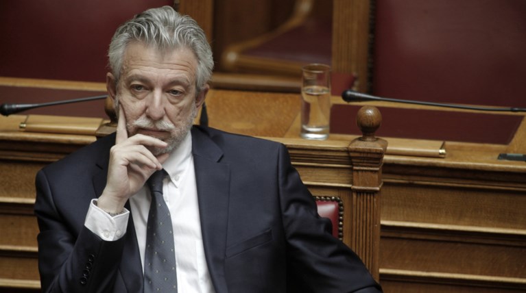 Ο Κοντονής θεωρεί «τρέλες» τα περί θεσμικής εκτροπής