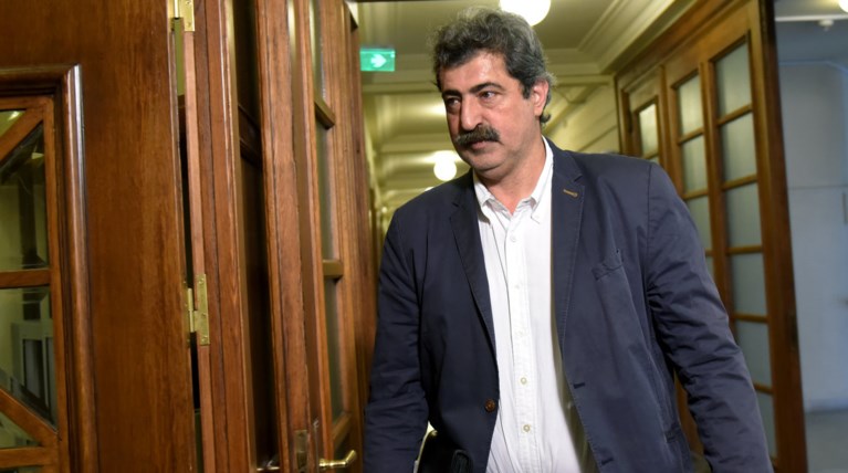 Πολάκης κατά Στουρνάρα: Γιάννη δεν κάνεις για μέντιουμ...