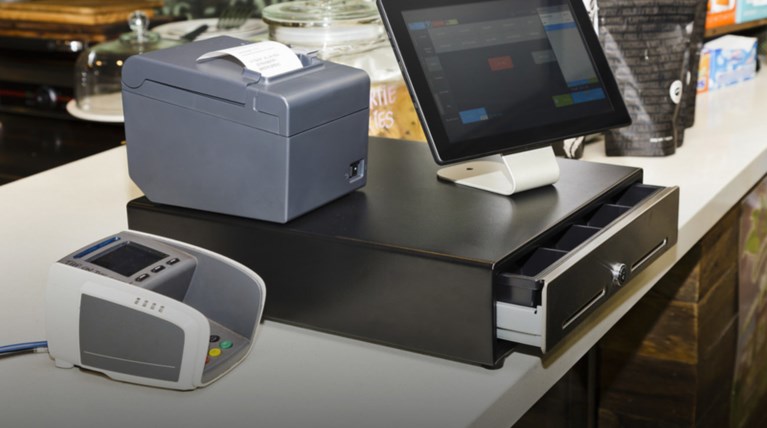 Εγκύκλιος ΥΠΟΙΚ για τα POS: Ποιοι θα γλιτώσουν τα πρόστιμα