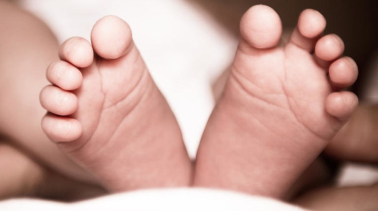 Μωρό 18 μηνών σε κρίσιμη κατάσταση - Του έδωσαν ναρκωτικό χάπι