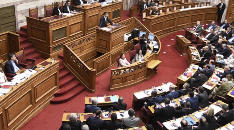 Μετά την Παιδεία η Υγεία: Σύγκρουση κορυφής στη Βουλή