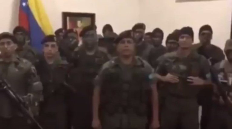 Βενεζουέλα: Ένστολοι οργάνωσαν εξέγερση τη νύχτα