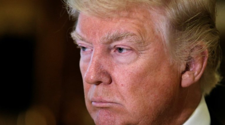 Επιστροφή εκτάκτως του Ντόναλντ Τραμπ στην Ουάσινγκτον