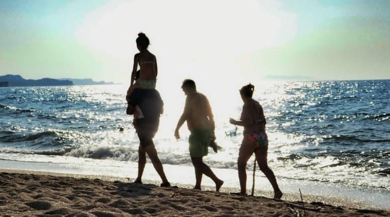 Μόνιμα στα ύψη: Έως 37 βαθμούς και σήμερα η θερμοκρασία