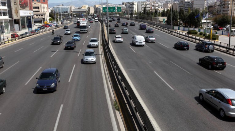 Αυτό είναι το τελικό σχέδιο του υπουργείου για τα ανασφάλιστα ΙΧ