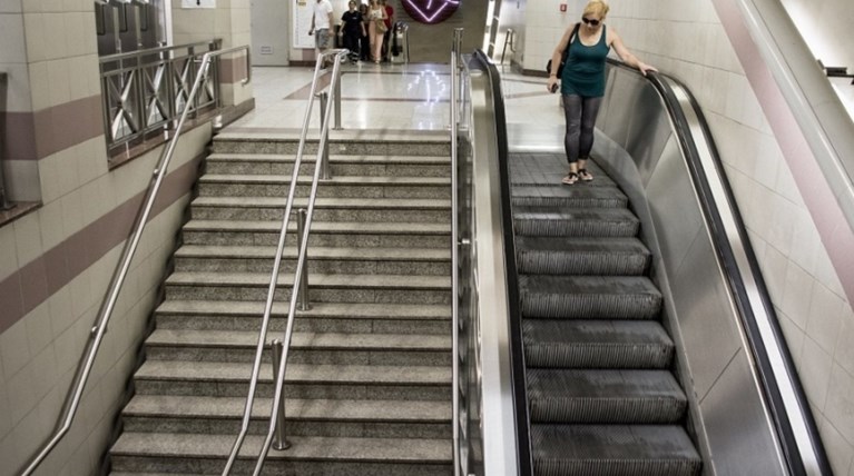 Τηλεφώνημα για βόμβα στο σταθμό του Αιγάλεω