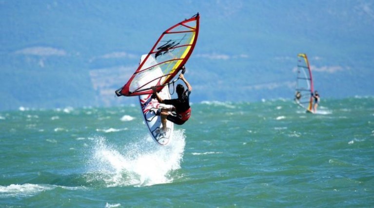 Άνοδος της θερμοκρασίας έως 34 βαθμούς, 8 μποφόρ στο Αιγαίο