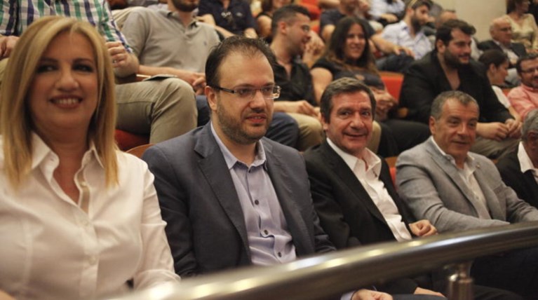 Και ο Θεοχαρόπουλος το σκέφτεται για «αρχηγός»