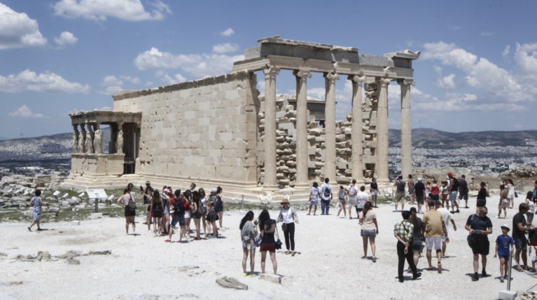 Τρίωρη στάση εργασίας των έκτακτων αρχαιολόγων την Παρασκευή