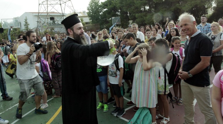 Πρώτο κουδούνι για 1 εκατ. μαθητές