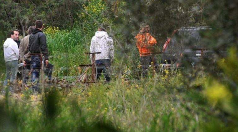 Άγρια δολοφονία: Του πολτοποίησε το κρανίο μέσα στο θερμοκήπιο