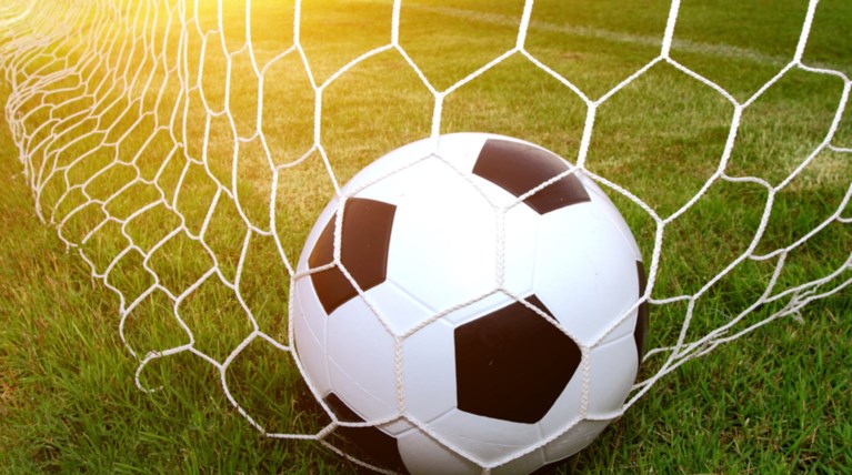 Κόρινθος: Ποδοσφαιριστής  έχασε τη ζωή του κατά τη διάρκεια αγώνα